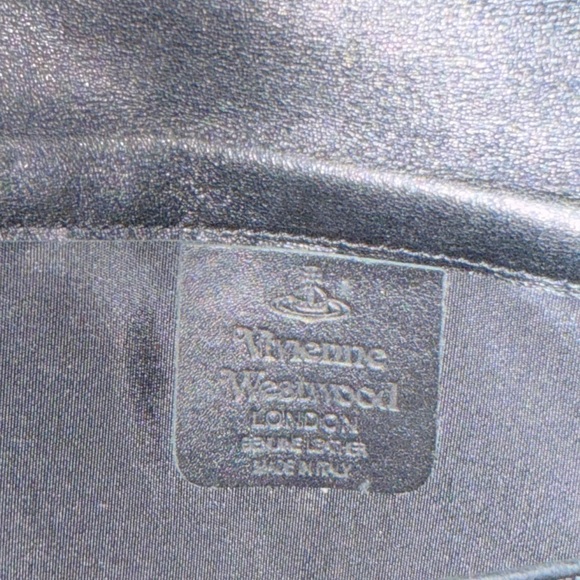 Vivienne Westwood Black and Gold Wallet with Distinctive Patina - Picture 2 of 10